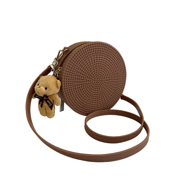 Στρογγυλή Τσάντα Ώμου με Αρκουδάκι Charm Καφέ 20cm x 7cm
